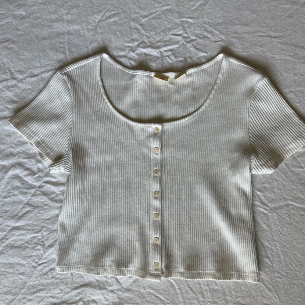 Levi's White Ribbed Short Sleeve Cropped Top